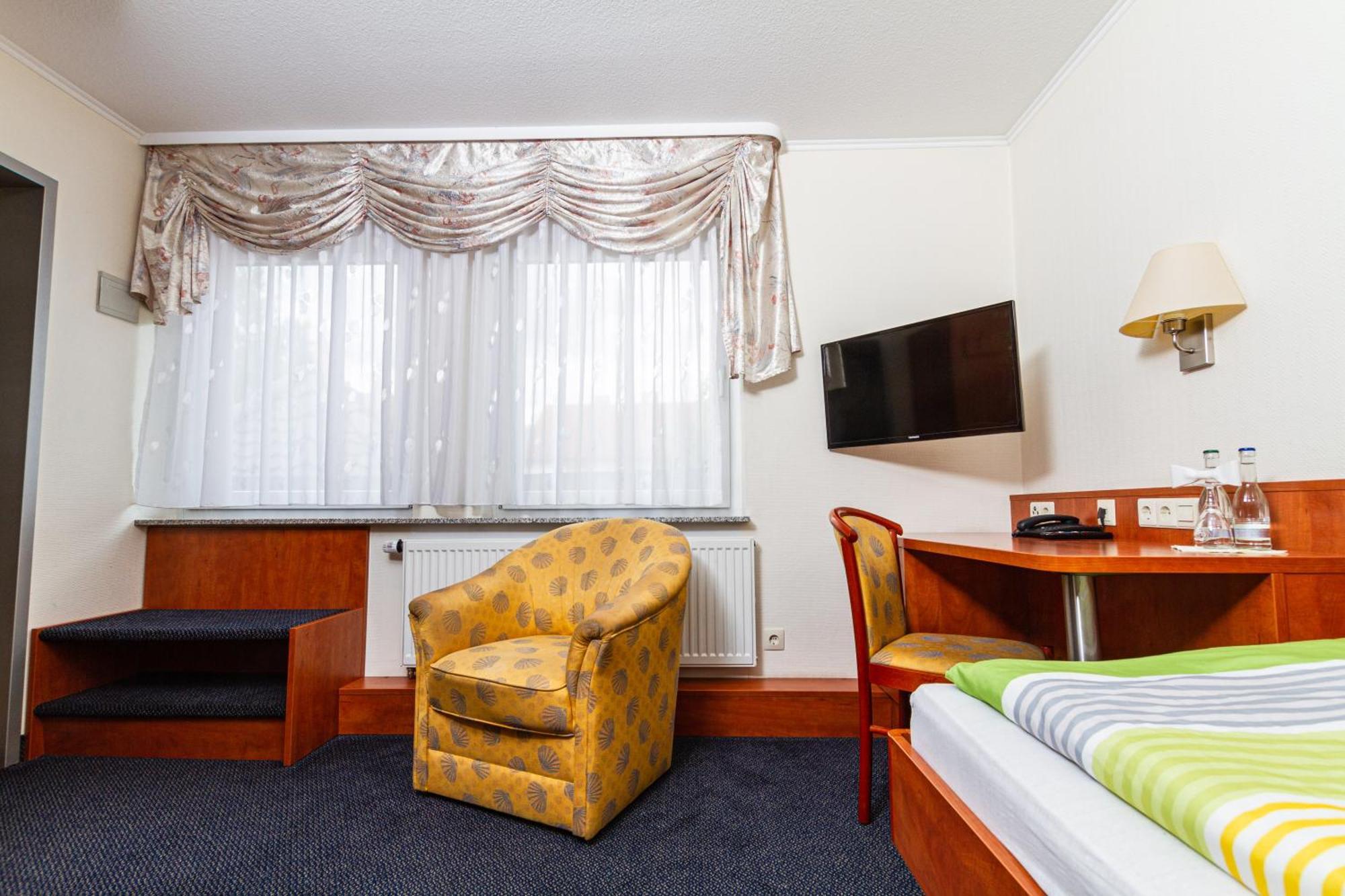 Landhotel Georgshof Hünfeld Стая снимка